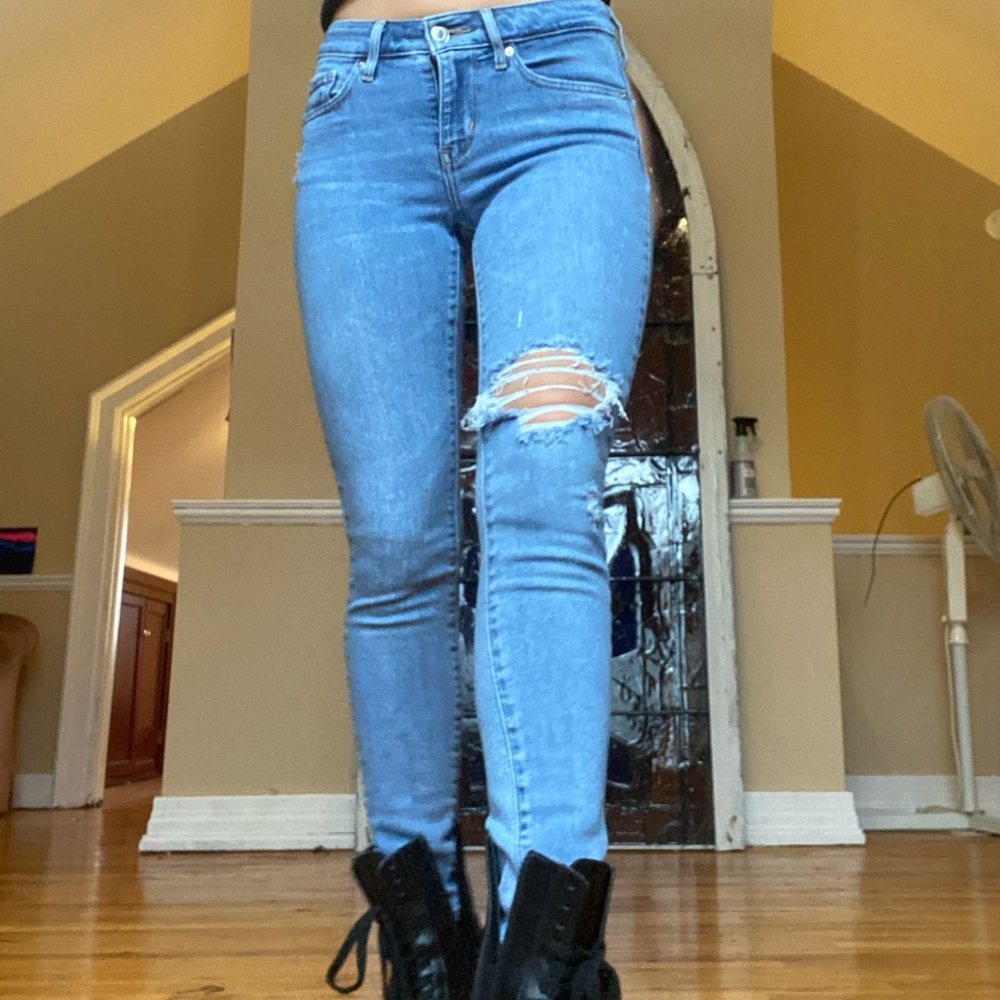 Levi jeans